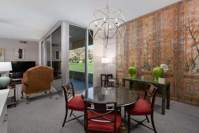 74 Lakeview Drive, Palm Springs, CA 92264