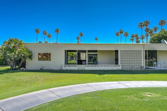 74 Lakeview Drive, Palm Springs, CA 92264