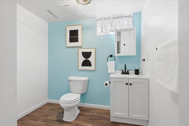 319 STEVEN Circle, Council Bluffs, IA 51503