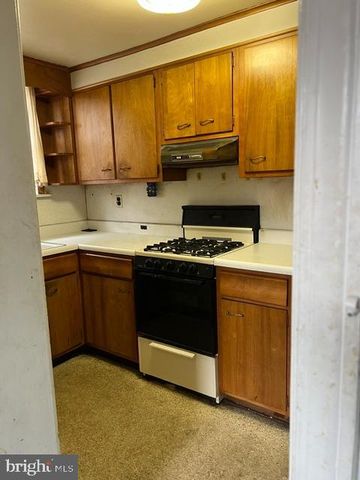 2086 LARUE ST, Philadelphia, PA 19124