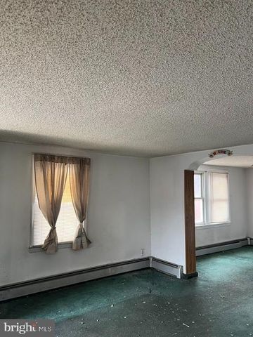 2086 LARUE ST, Philadelphia, PA 19124
