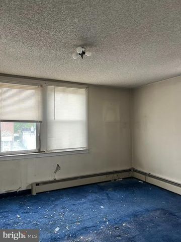 2086 LARUE ST, Philadelphia, PA 19124