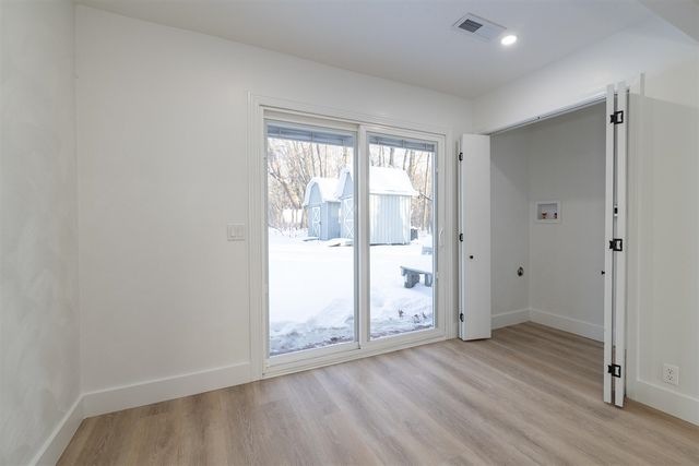 7600 N Riverview Drive, Kalamazoo, MI 49004