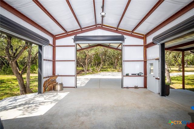 138 Hill Haven Drive, New Braunfels, TX 78132