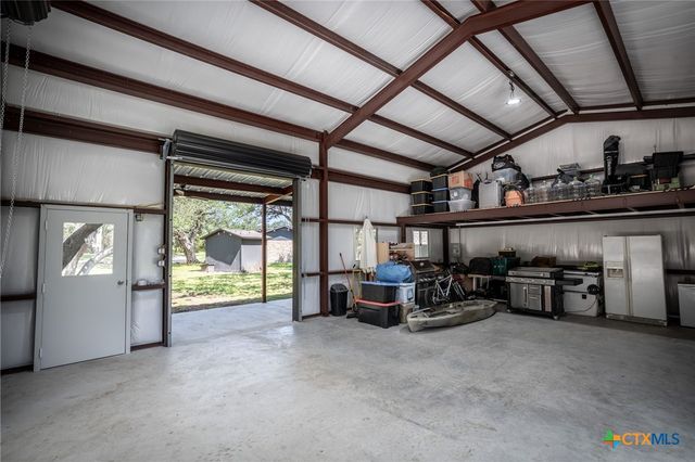 138 Hill Haven Drive, New Braunfels, TX 78132