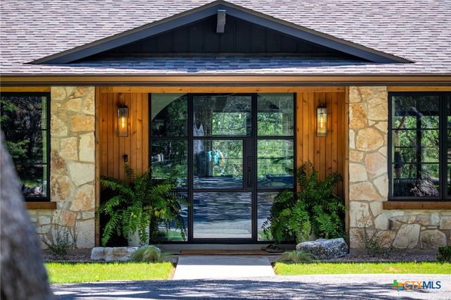 138 Hill Haven Drive, New Braunfels, TX 78132