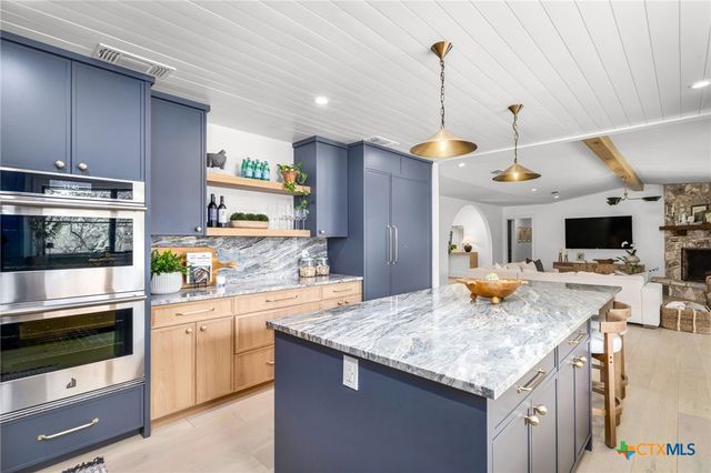 138 Hill Haven Drive, New Braunfels, TX 78132