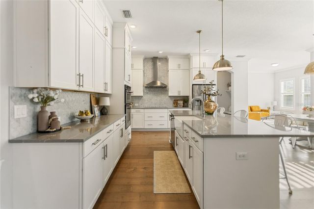 1506 S CLARK AVENUE, Tampa, FL 33629