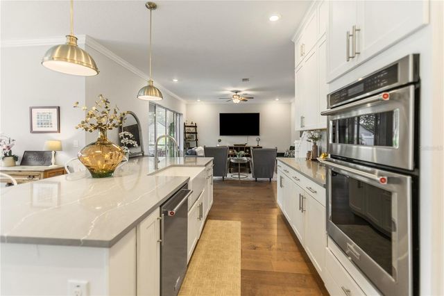 1506 S CLARK AVENUE, Tampa, FL 33629