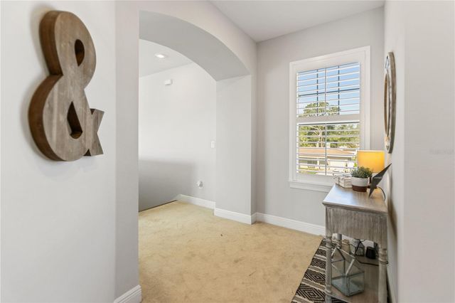 1506 S CLARK AVENUE, Tampa, FL 33629