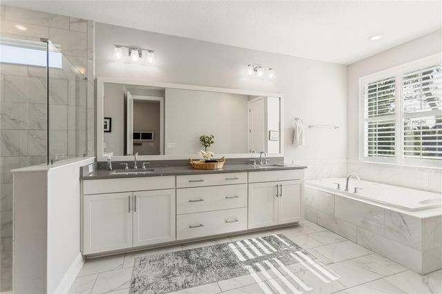 1506 S CLARK AVENUE, Tampa, FL 33629