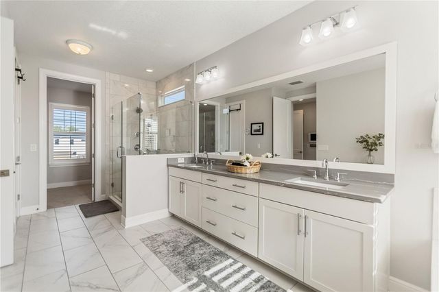 1506 S CLARK AVENUE, Tampa, FL 33629