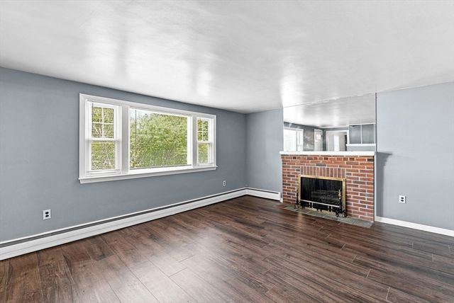 104 Highland St, Brockton, MA 02301