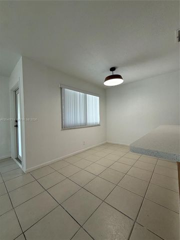 6510 SW 49th Street 2, Davie, FL 33314