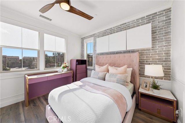 135 Hollow Tree, Irvine, CA 92618