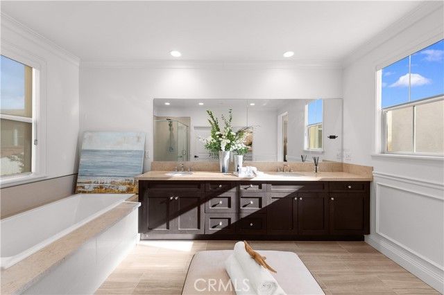 135 Hollow Tree, Irvine, CA 92618