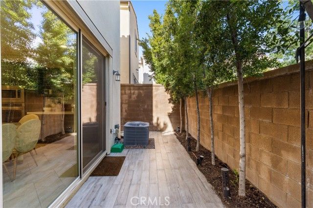 135 Hollow Tree, Irvine, CA 92618