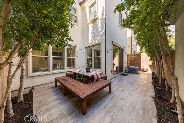 135 Hollow Tree, Irvine, CA 92618