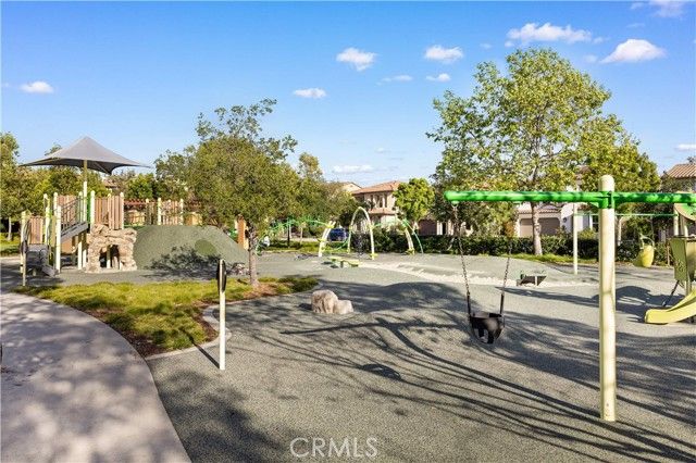 135 Hollow Tree, Irvine, CA 92618