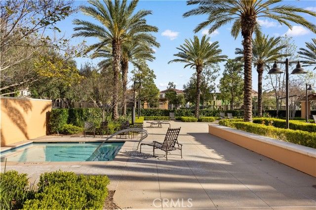 135 Hollow Tree, Irvine, CA 92618