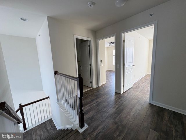 142 SILLS LN, Downingtown, PA 19335