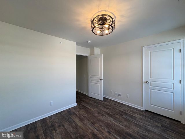 142 SILLS LN, Downingtown, PA 19335