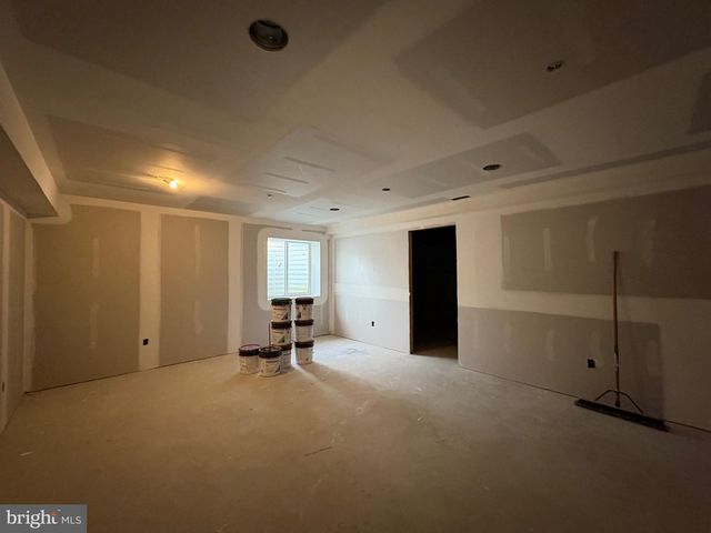 142 SILLS LN, Downingtown, PA 19335