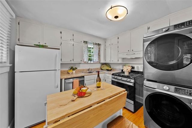 2218 East Street SE, Covington, GA 30014