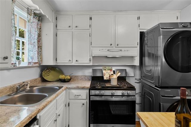 2218 East Street SE, Covington, GA 30014
