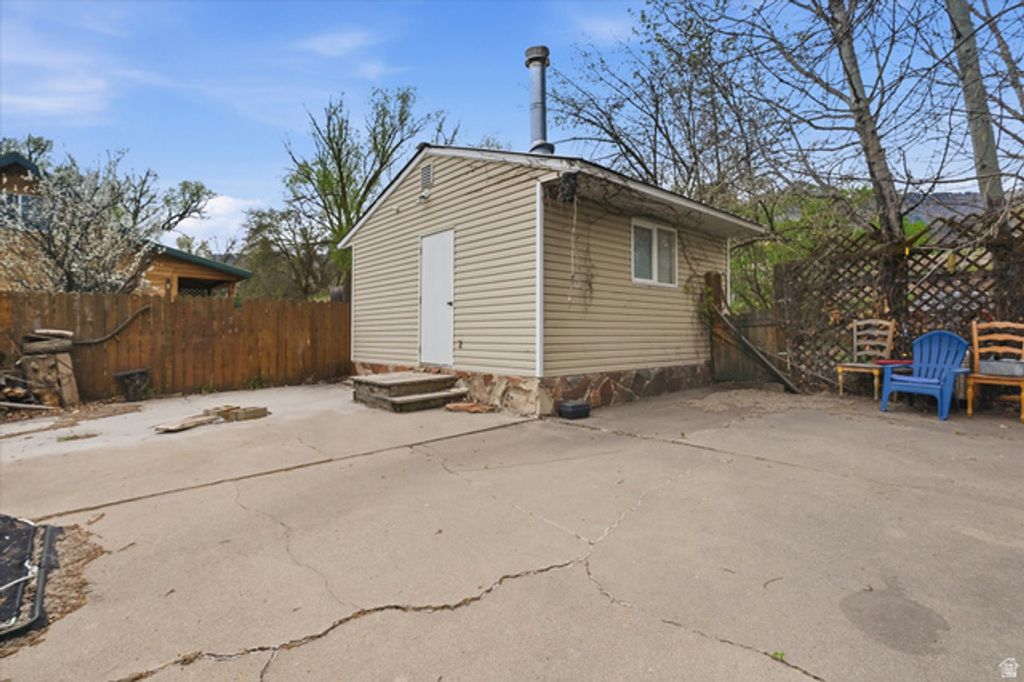 Image 18 of property listing at 18 E 300 S, Mendon, UT 84325