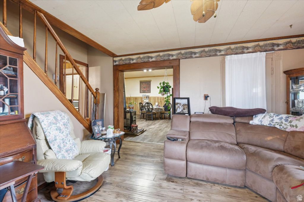 Image 3 of property listing at 18 E 300 S, Mendon, UT 84325