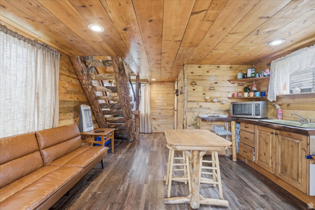 Image 25 of property listing at 18 E 300 S, Mendon, UT 84325