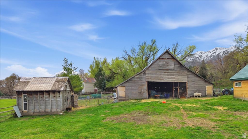 Image 45 of property listing at 18 E 300 S, Mendon, UT 84325