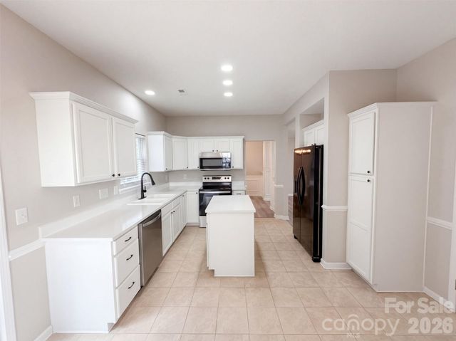 1159 Tufton Place NW, Concord, NC 28027