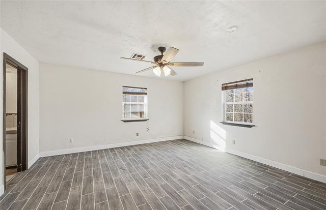 2140 Kimberlee Court, Norman, OK 73026