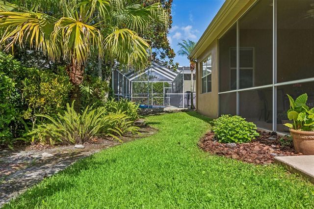 9419 GREENPOINTE DRIVE, Tampa, FL 33626