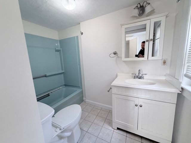 231 Forest St 231, Malden, MA 02148