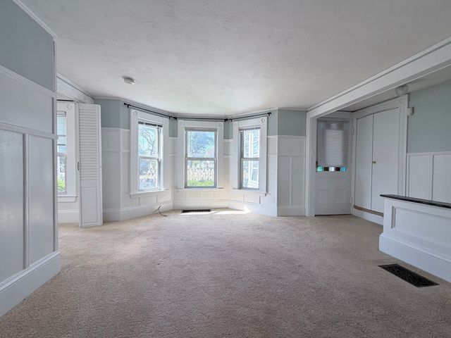 231 Forest St 231, Malden, MA 02148
