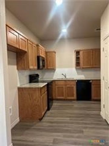 1102 Zora Drive A & B, Temple, TX 76504