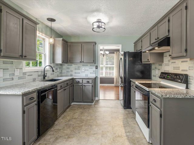 109 Hiddenwood Court, Garner, NC 27529