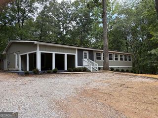 534 Sawdust Road, Hull, GA 30646