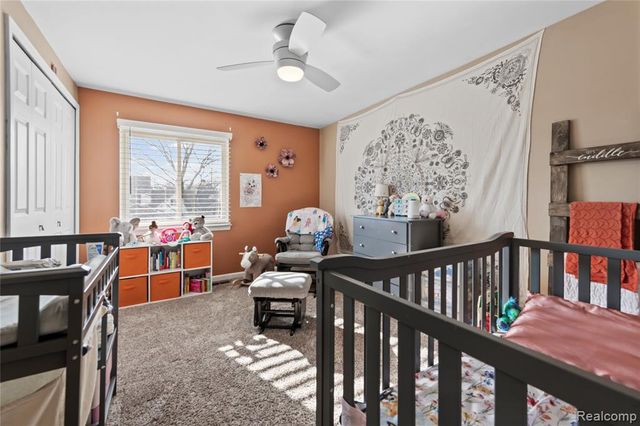 22303 Knollwood Drive, Flat Rock, MI 48134