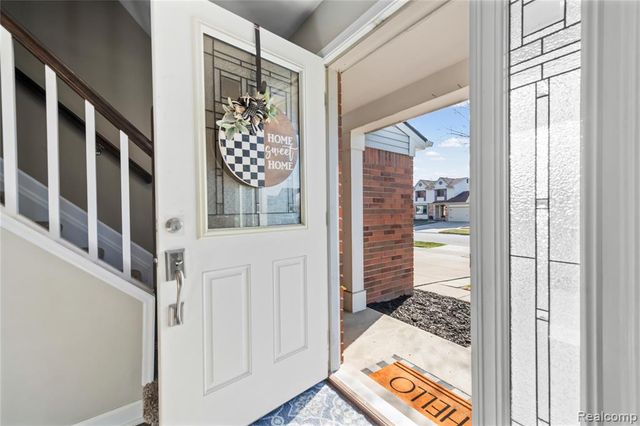 22303 Knollwood Drive, Flat Rock, MI 48134