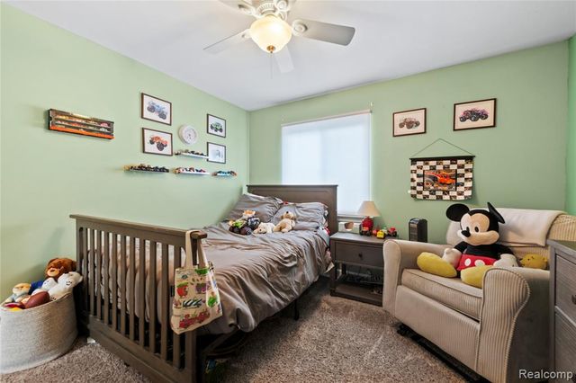 22303 Knollwood Drive, Flat Rock, MI 48134