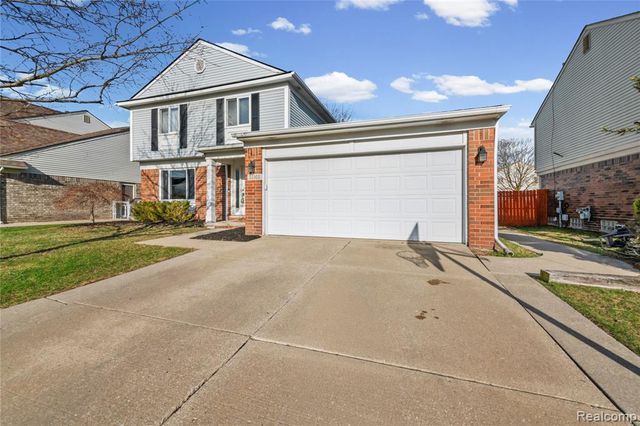 22303 Knollwood Drive, Flat Rock, MI 48134