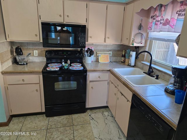 5457 CORKY Court, Jacksonville, FL 32244