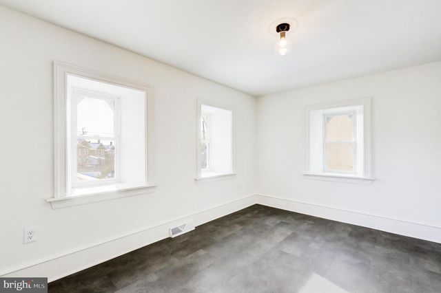 408 HIGHLAND AVE, Ambler, PA 19002