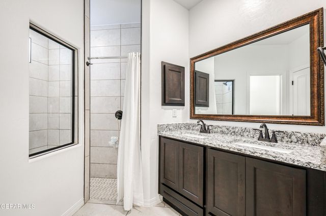 1811 RITZY LOU Place, El Paso, TX 79928