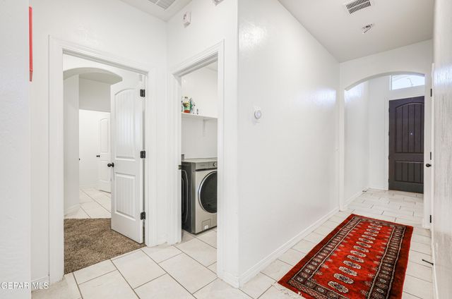 1811 RITZY LOU Place, El Paso, TX 79928