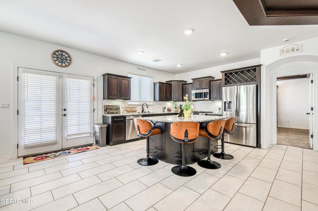 1811 RITZY LOU Place, El Paso, TX 79928